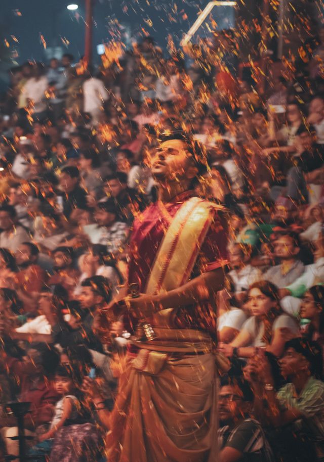Subah-e-Banaras : Celebration of the Rising Sun 