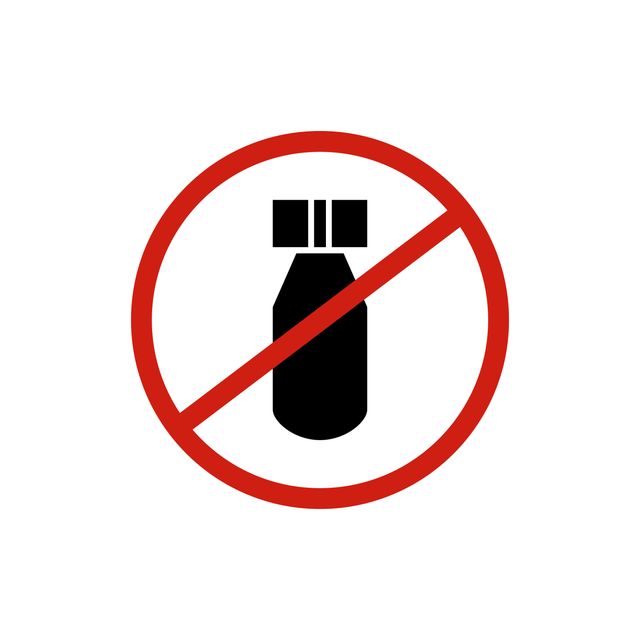 NO WAR!