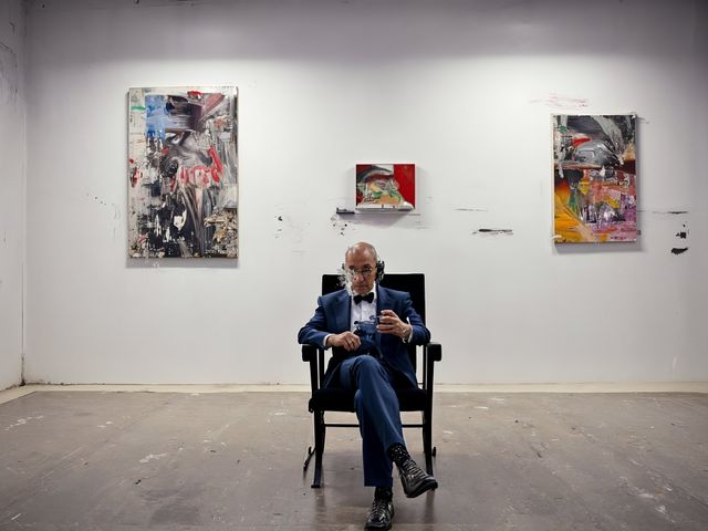 Gallerist and Expressive Paintings