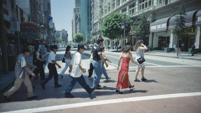 v1-16-red-LA-1997.